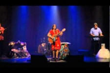 Cabeça de Vento ao vivo – Bia Bedran – Show espetáculo